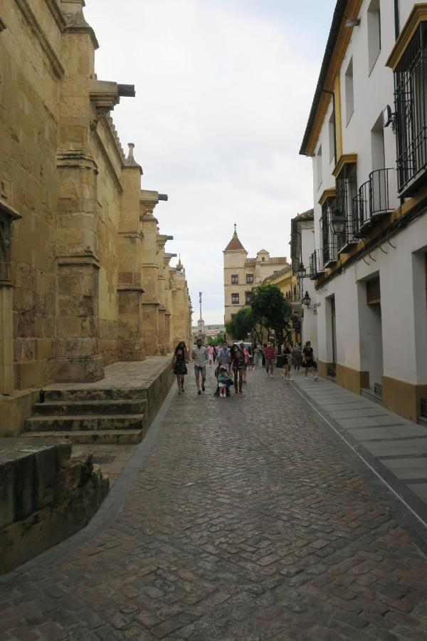 Calle De La Convalecencia Кордоба Екстериор снимка